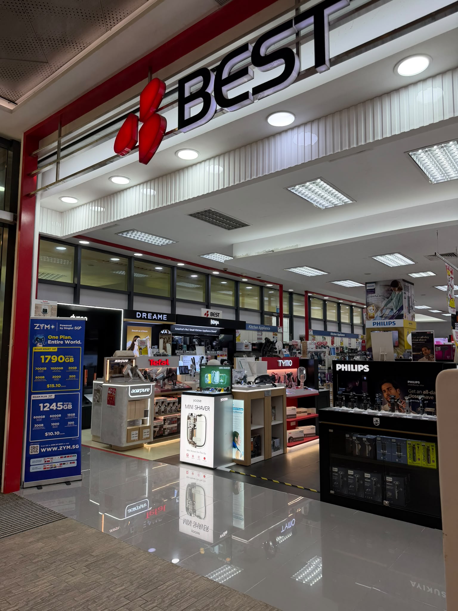 Best Denki Waterway Point