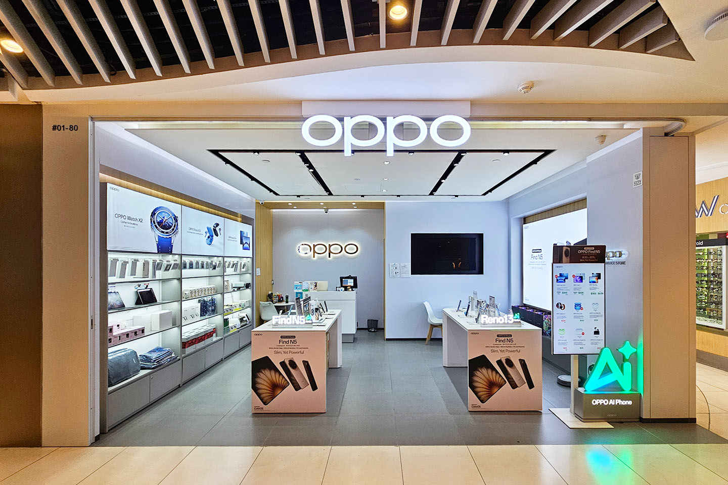 OPPO Bedok Mall Concept Store